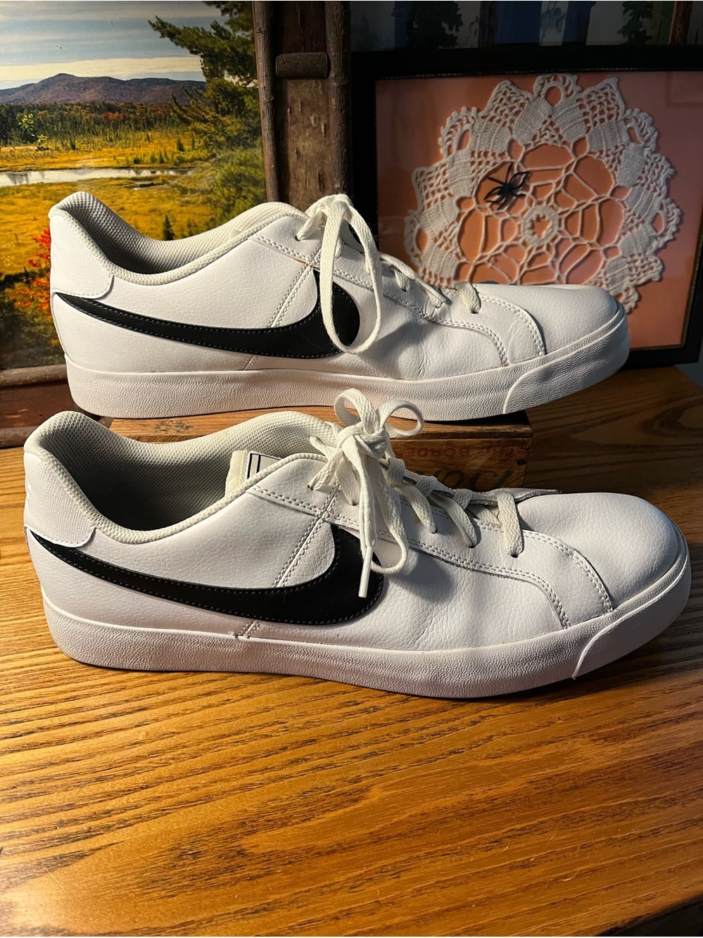 Nike sneakers BQ422-103 Court Royale
